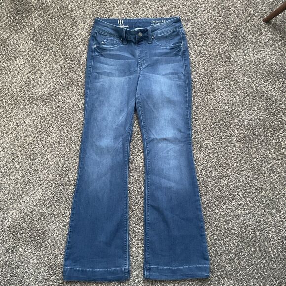 Hot In Hollywood Silky Denim Pull On Flare Jeans Size XSP Stretch 90s, Y2K Vibes - Picture 1 of 7